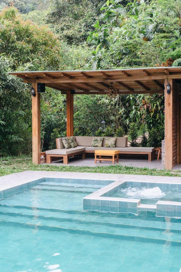 Piripe Wellness Lodge Pacto Exterior foto